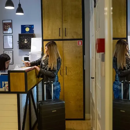 Hostel A16 Μπουργκάς
